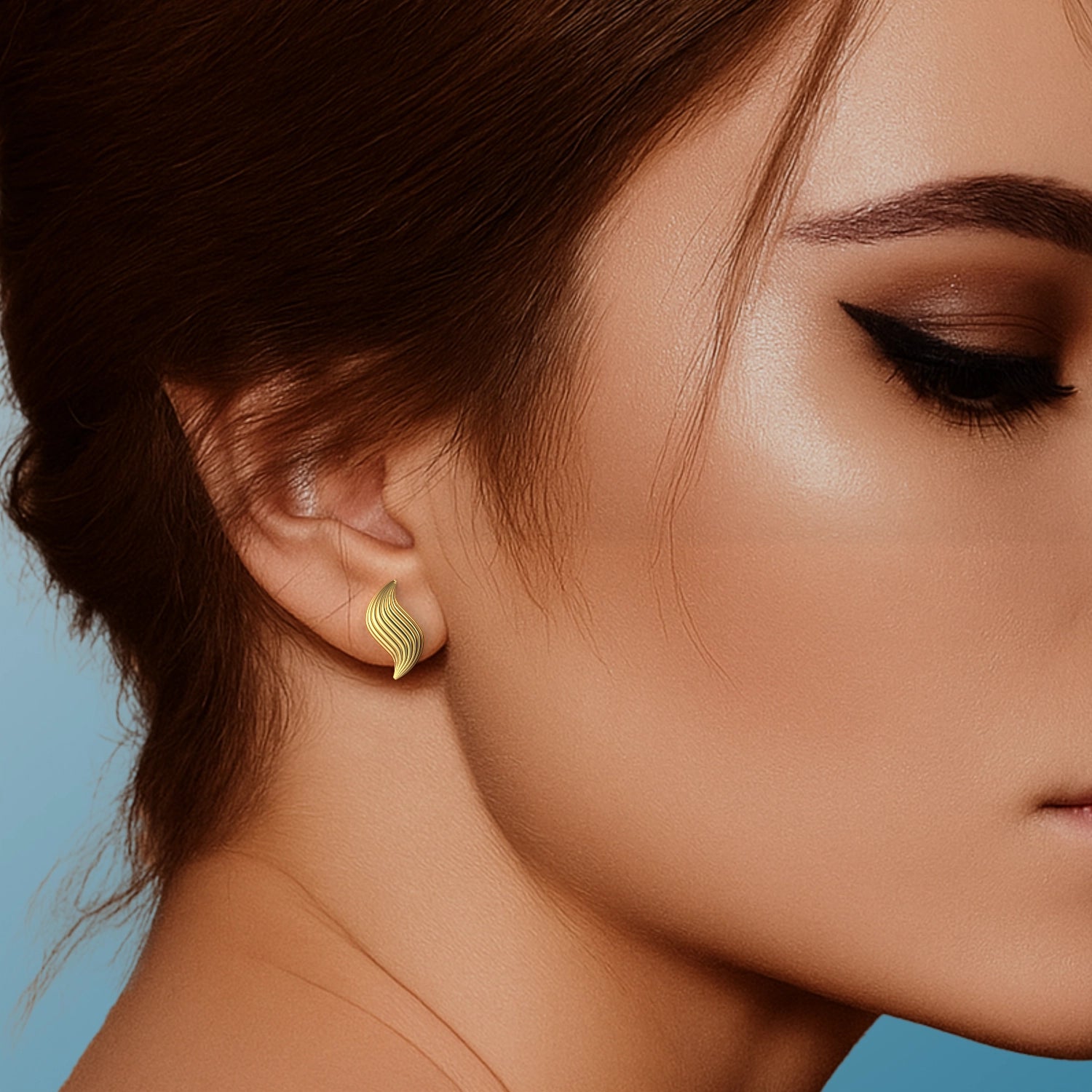 Ladinardò™ Flame Earrings in Yellow Gold image 1
