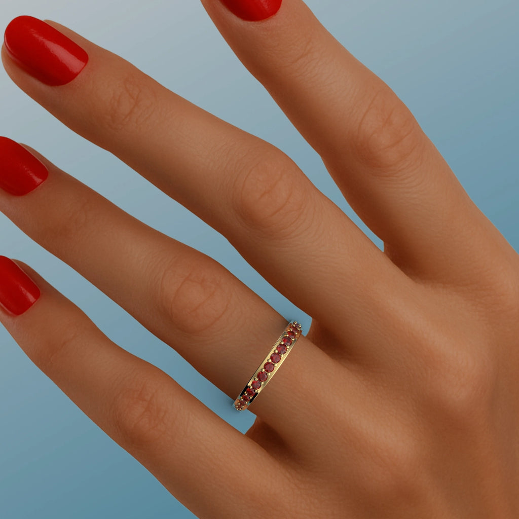 Vittoria Band in Yellow Gold and Rubies image 1