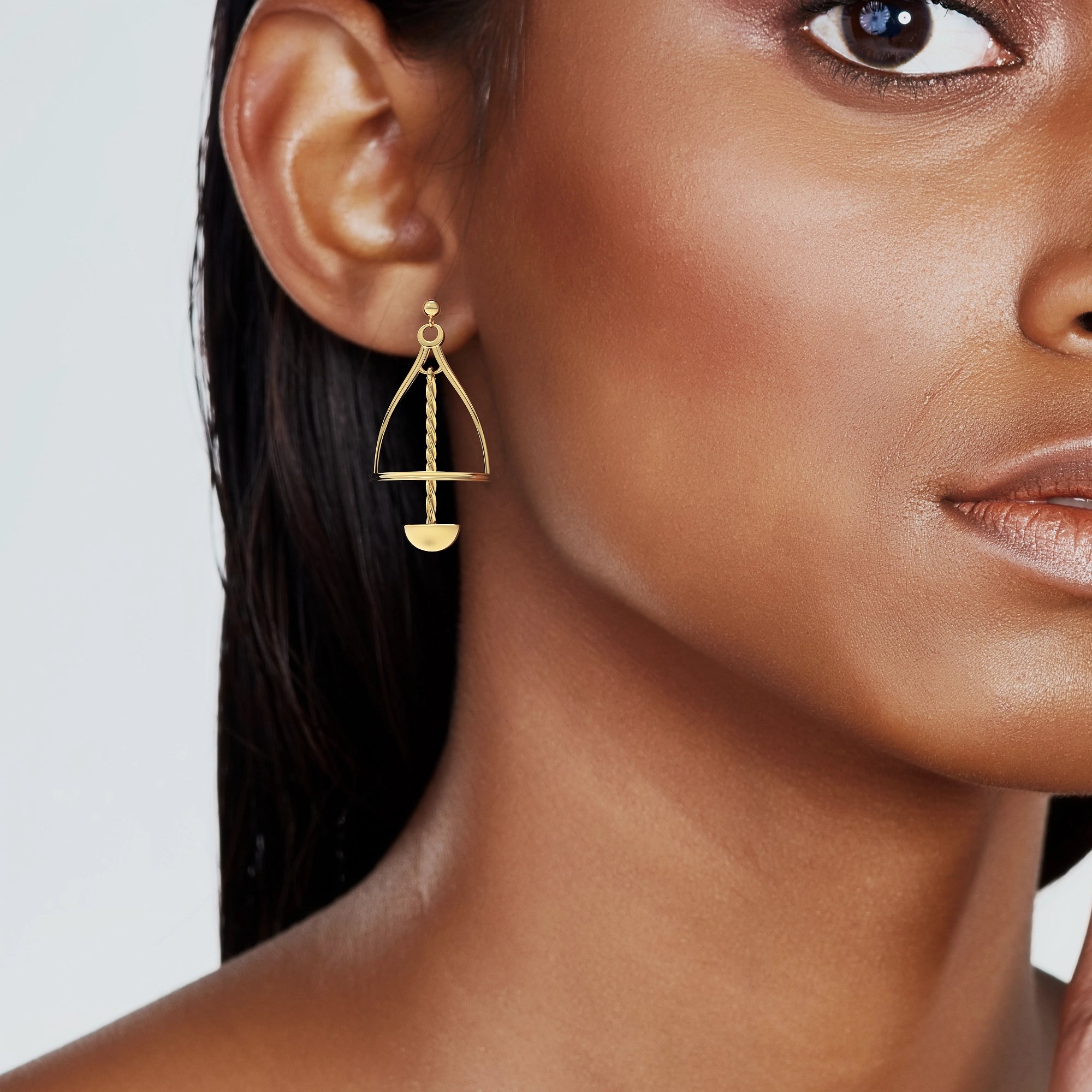 Ladinardò™ Hardware Earrings in Yellow Gold image 1