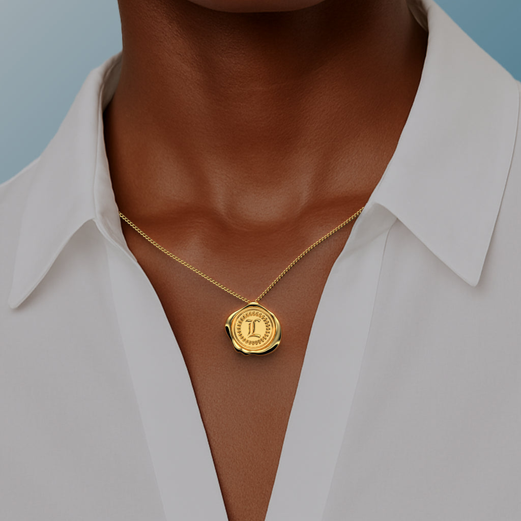 Ladinardò™ Scarlet Pendant in Yellow Gold image 1