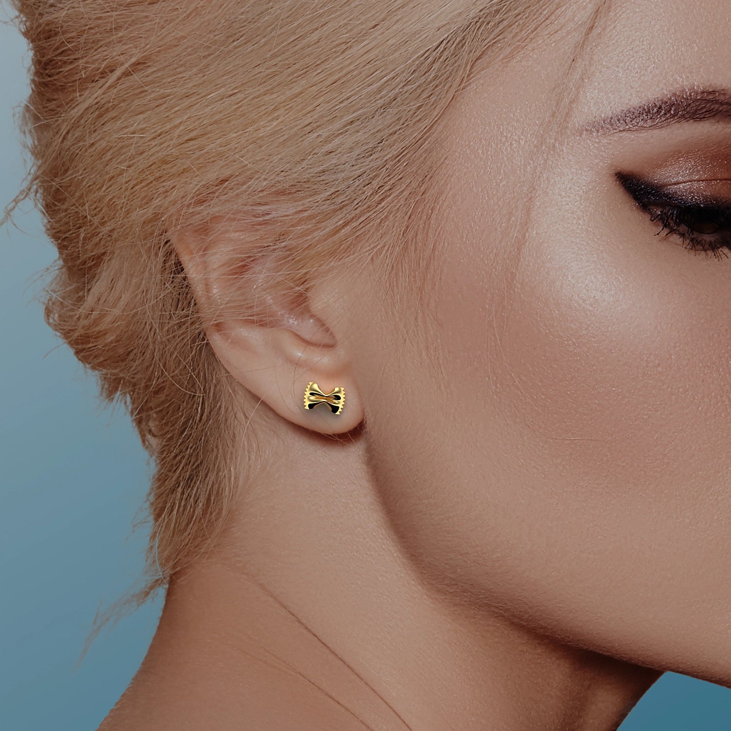 Ladinardò™ Farfalle Bowtie Stud in Yellow Gold image 1